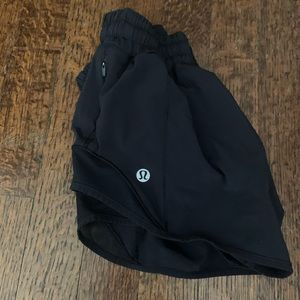 black lulu shorts